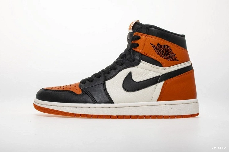 Shattered OG Jordan 1 555088-005 Retro Air Backboard 0319